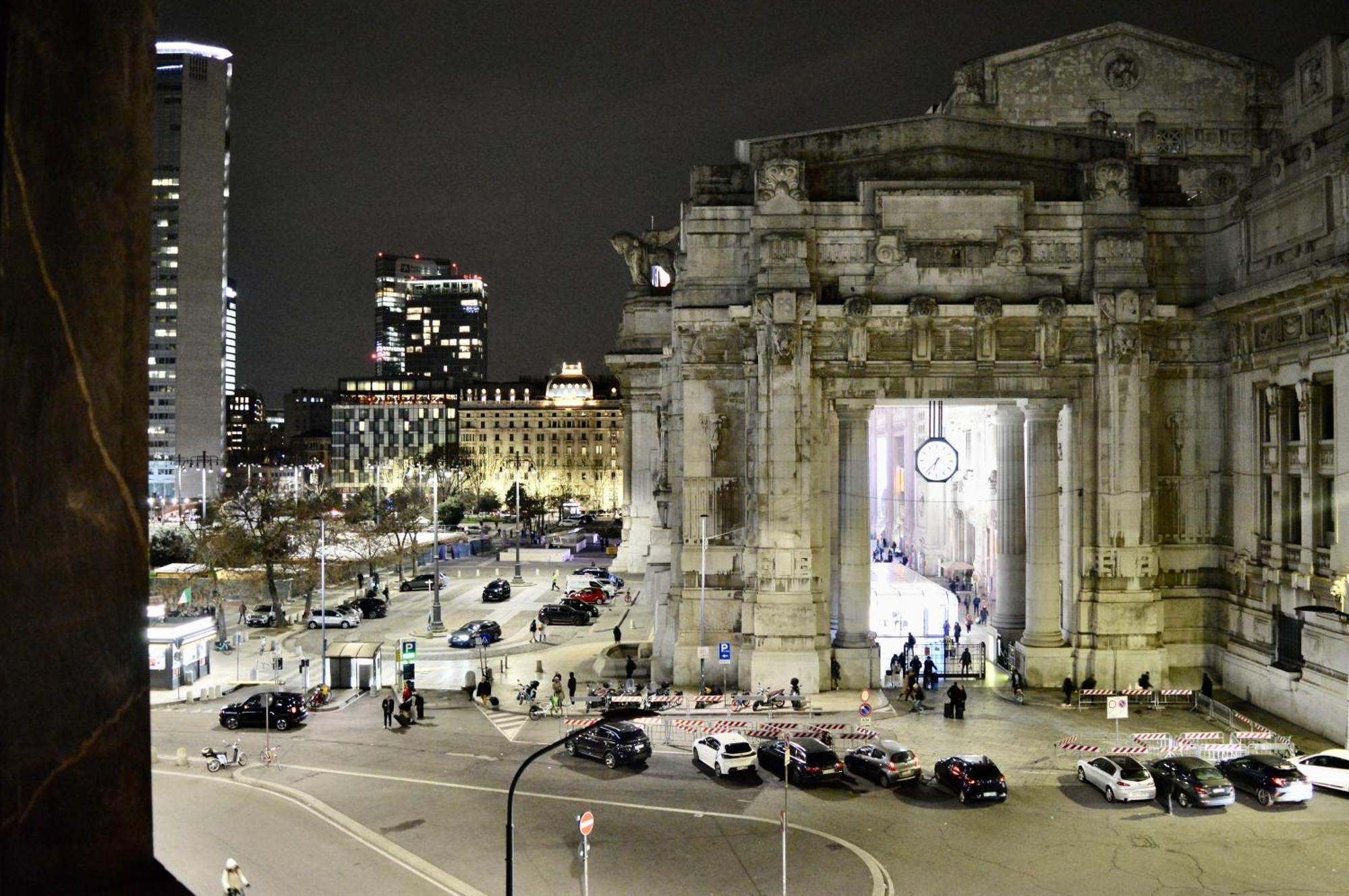 Savoia Central Milano Exteriör bild